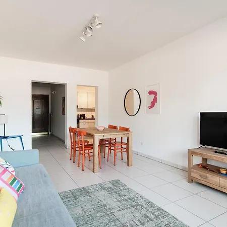 Maraini 8 By Quokka 360 - Comfort Close To The Station Lejlighed