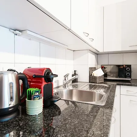 Maraini 8 By Quokka 360 - Comfort Close To The Station *