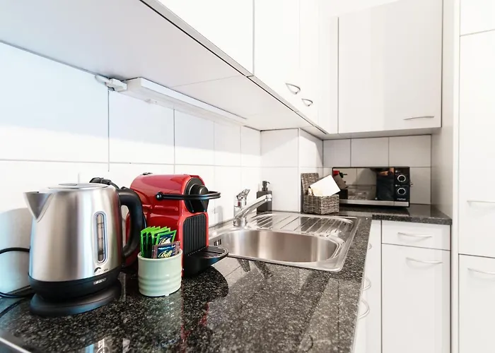 Maraini 8 By Quokka 360 - Comfort Close To The Station *